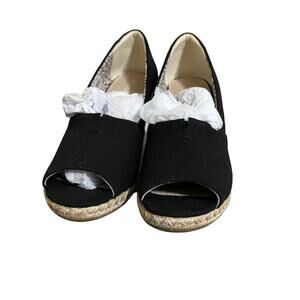 TOMS Michelle Wedge Pump Size 7 Color Black